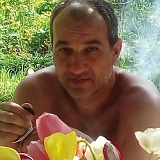 Назар