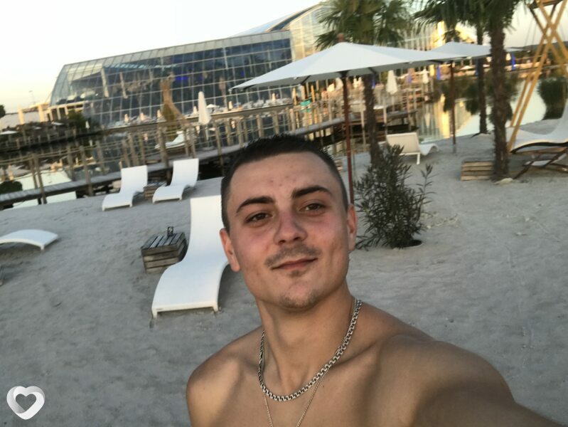 Платон