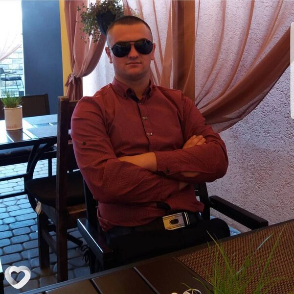Виктор