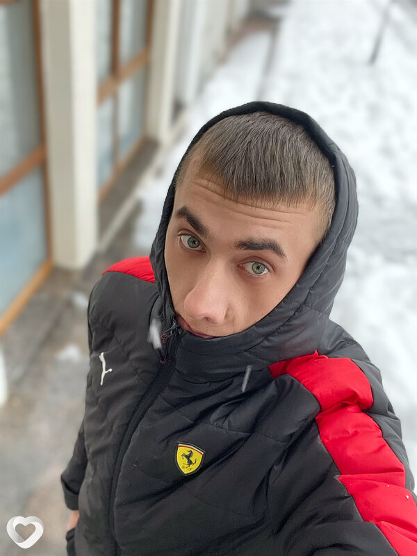 Лёня
