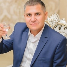 Михаил