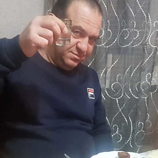 Денис
