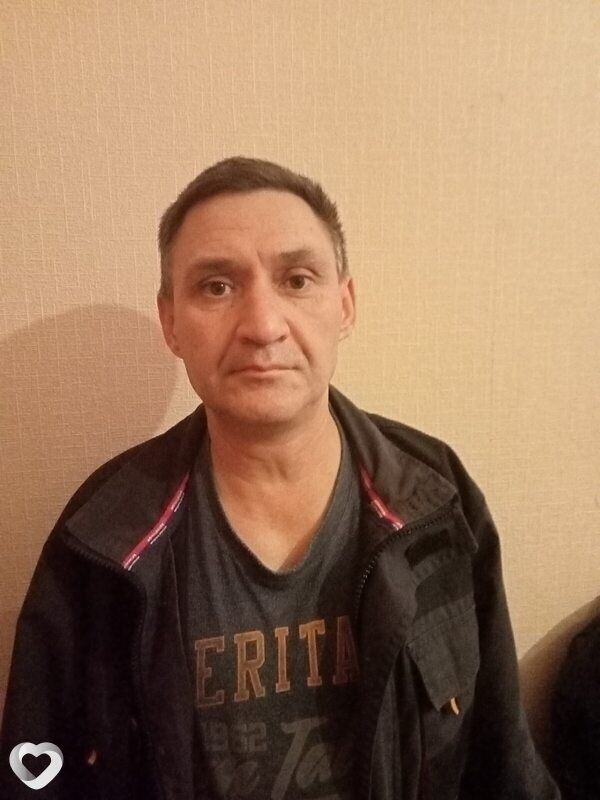 Артём