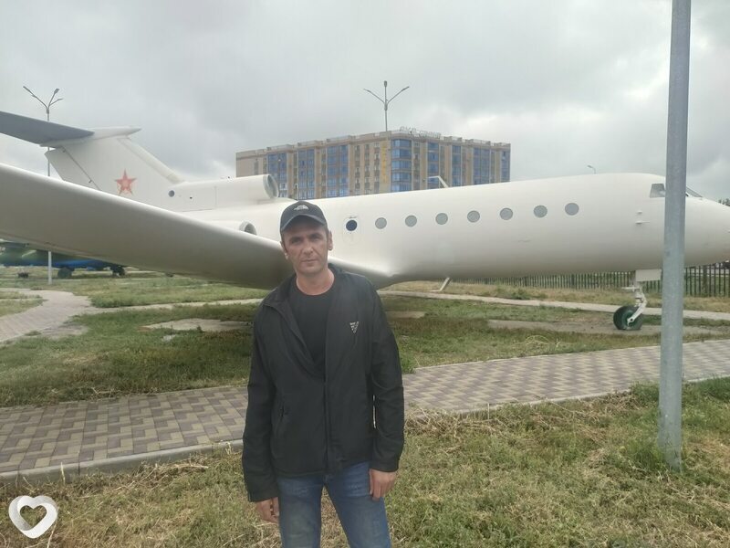 Виктор