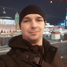 Артём