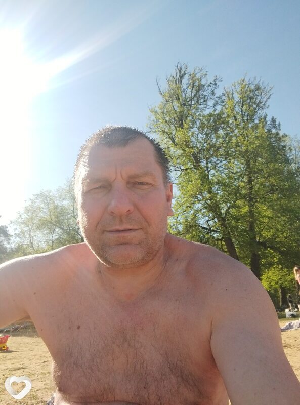 Артём