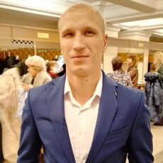 Артём