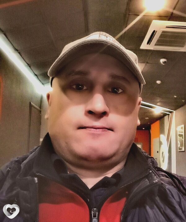 Толя