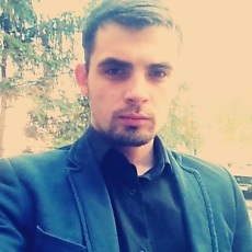 Максим