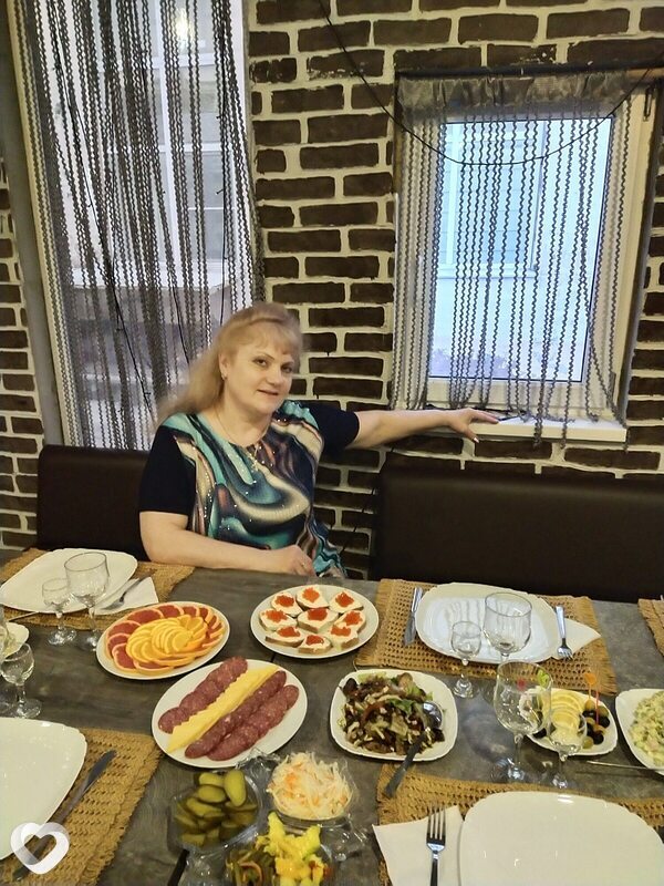 Ева
