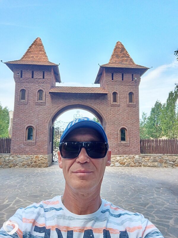 Харитон