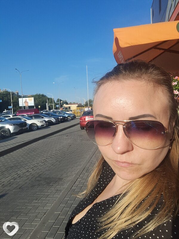 Ева