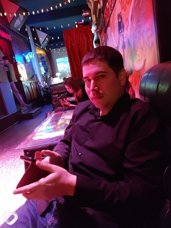 Толя