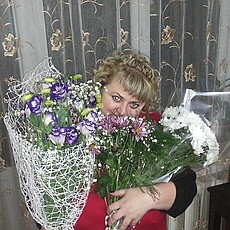 Валя