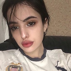 Мила