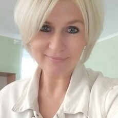 Аня