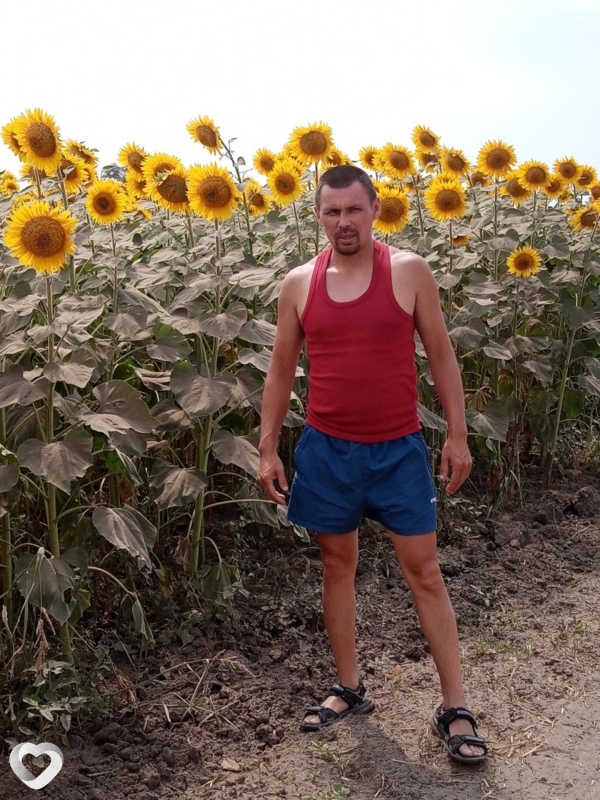 Геннадий