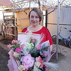 Аня