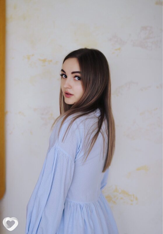 Аня