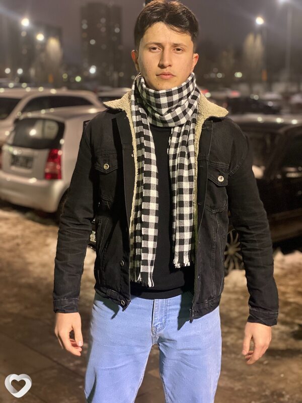 Денис