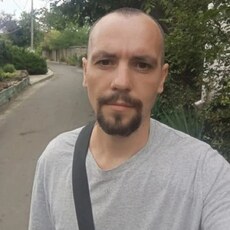 Илья