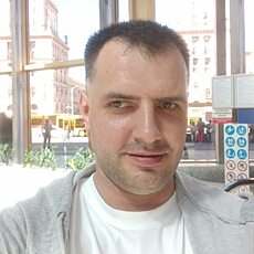 Назар