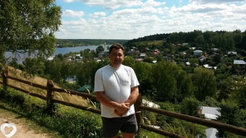 Валя