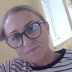 Полина