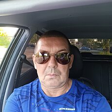 Михаил