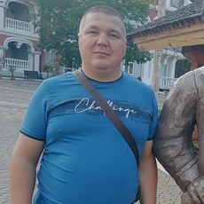 Харитон