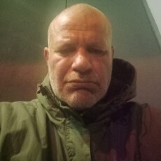 Артём