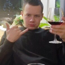Валя