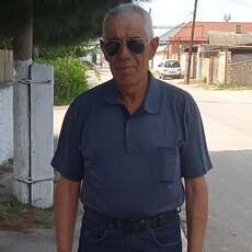 Николай