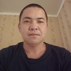 Артём
