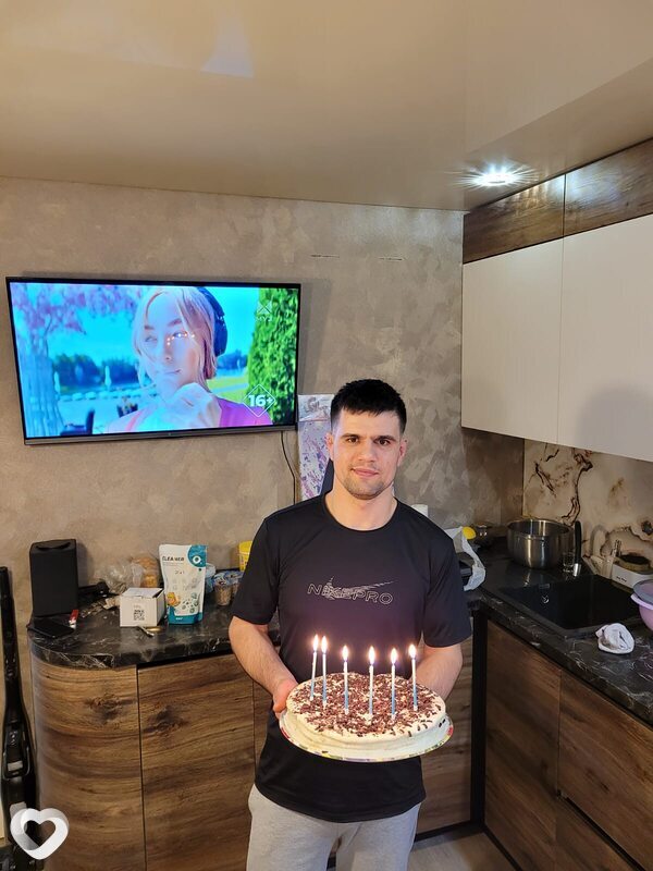 Валя