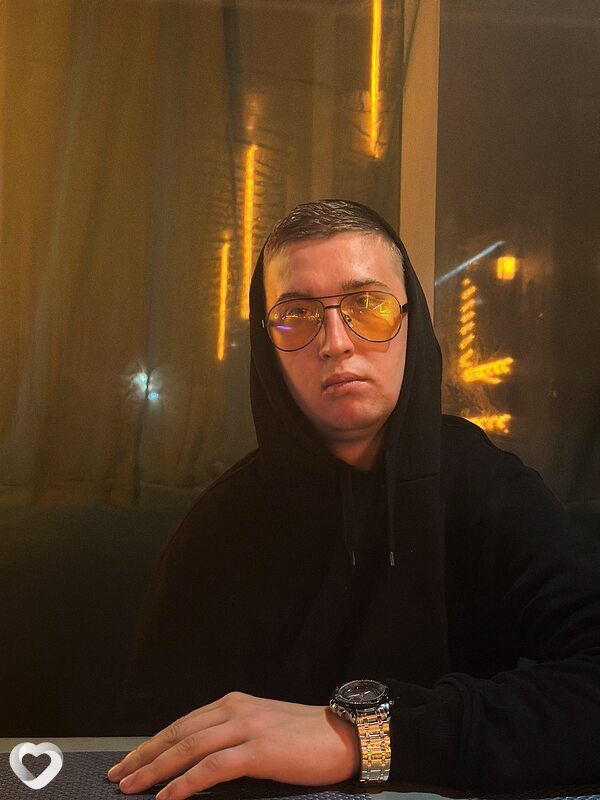 Свят