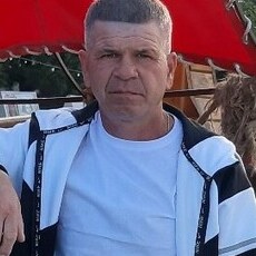 Валя
