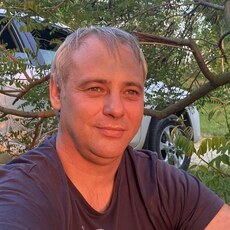 Назар