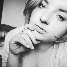 Полина