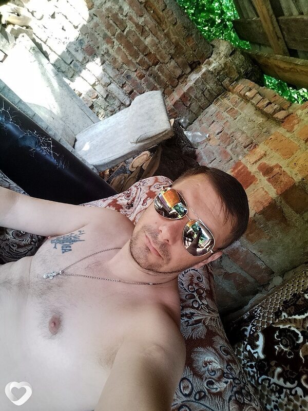 Женя