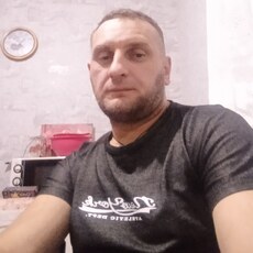 Толя