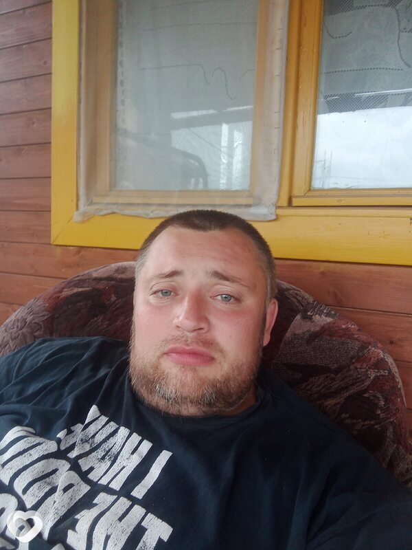 Женя