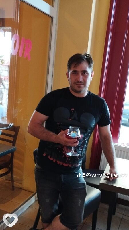 Вася