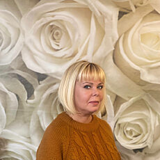 Полина