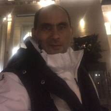 Валя