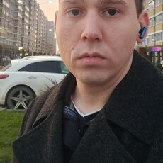 Артём