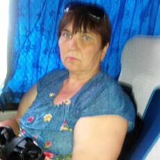 Аня