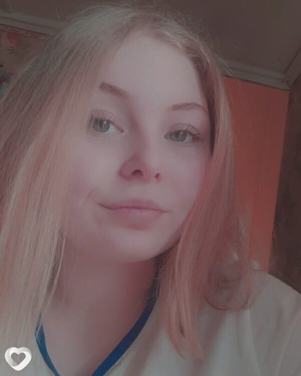 Аня