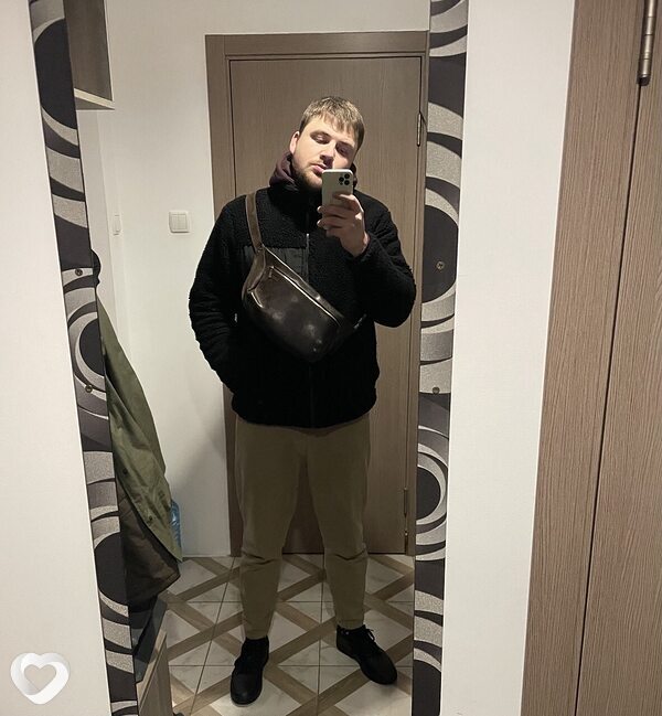 Толя