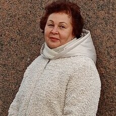 Яна